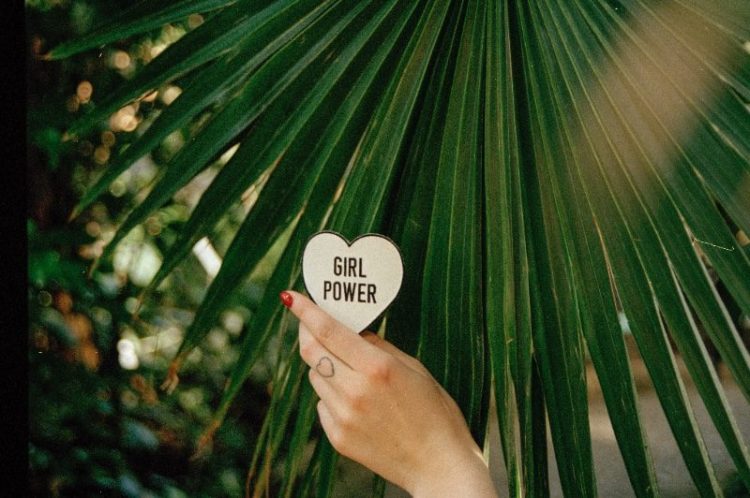 good-news-21-girlpower-blage