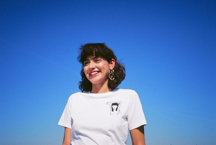 balck-velvet-circus-eva-diettrich-shirt