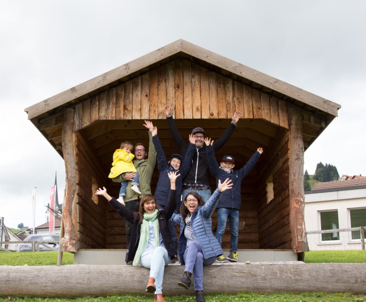 Zwei Bloggerfamilien im Reka Feriendorf Urnäsch
