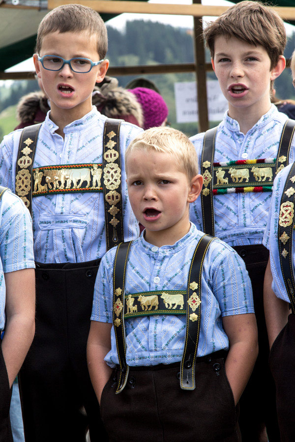 kinder-chor-bauernmarkt-appenzell