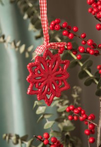 Porzellan-Anhänger Weihanchten von Wayfair