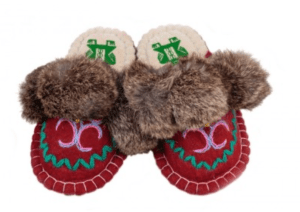 bestickte Puschen von Woolenstocks