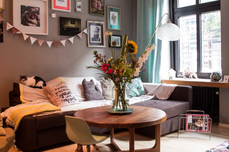 bloomon-strauss-september-wohnzimmer