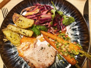 Frühlingsgrillen: verschiedene gerichte aus dem Smoker von Traeger