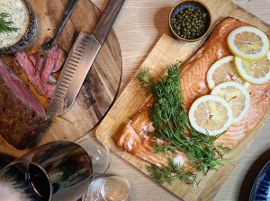 Frühlingsgrillen: verschiedene gerichte aus dem Smoker von Traeger